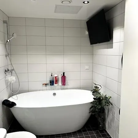 Okern/premium 3-roms + Garasje